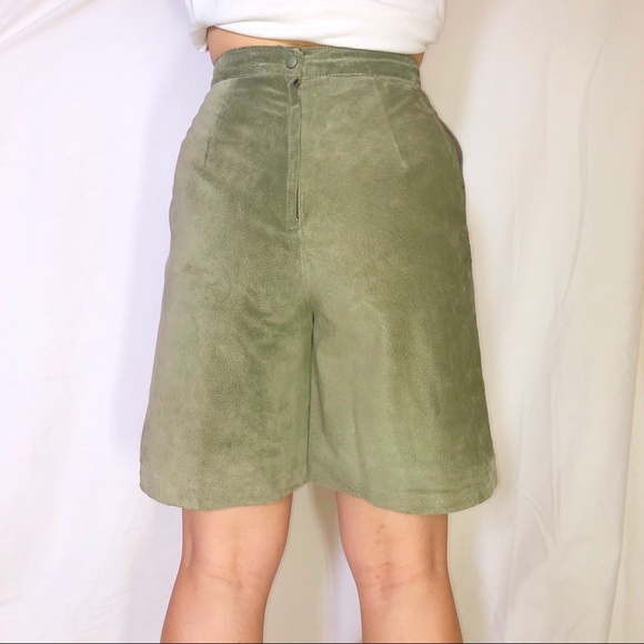 Danier Leather Green Suede High Waisted Shorts Sz4 - Picture 5 of 5